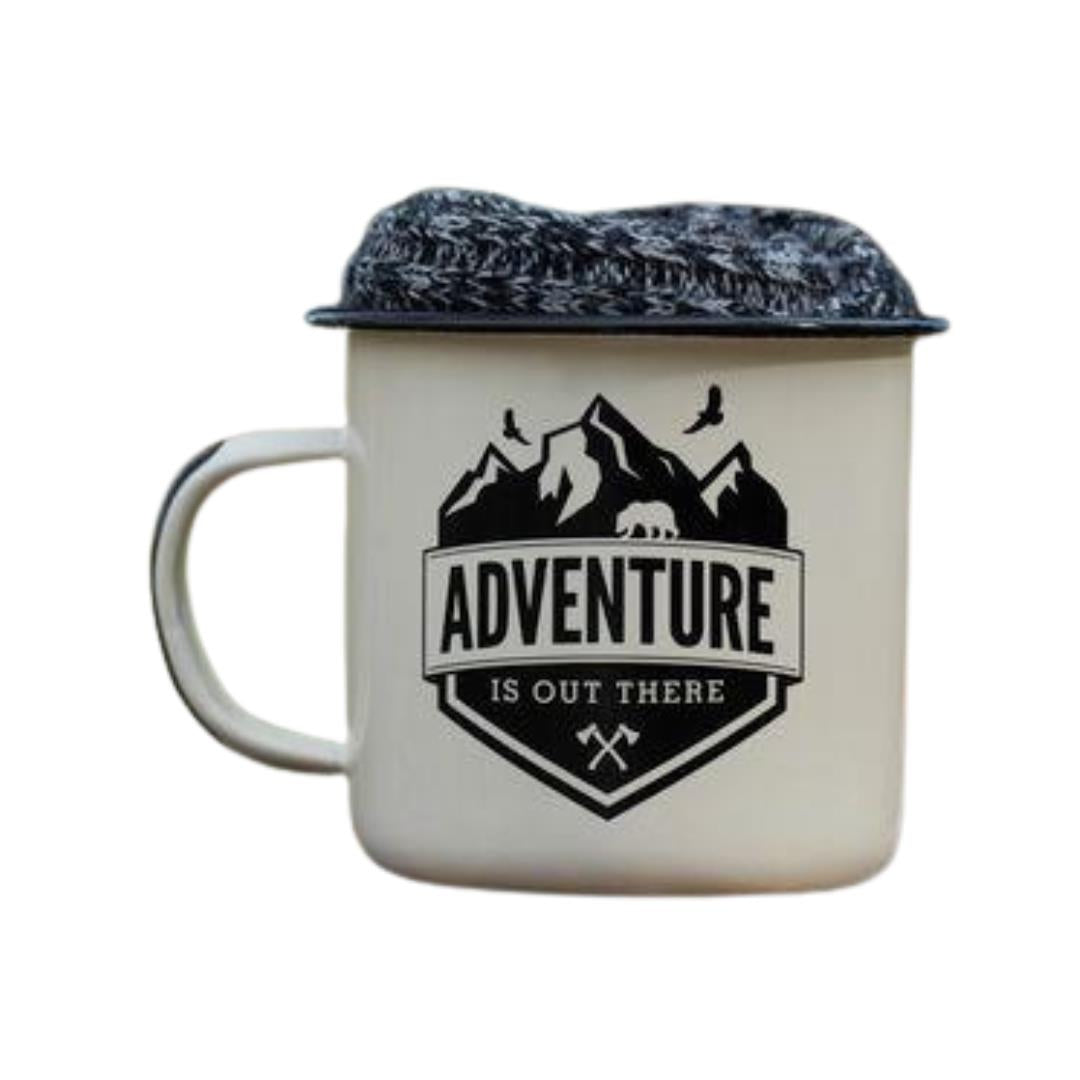Wayfarer Campfire Enamel Mug and Sock Set UK Size 7-11 Cream