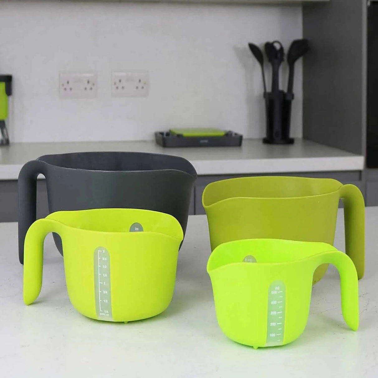 CALITEK Mixing Food Prep Set Colander Measuring Jug Non-Slip 4 Piece Set