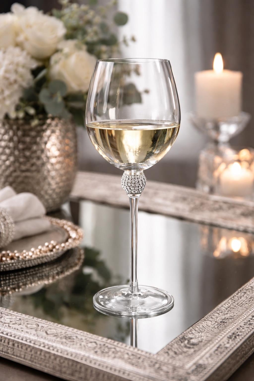 Luxury Crystal Effect Wine Glasses Set of 4 with Diamante Detailing