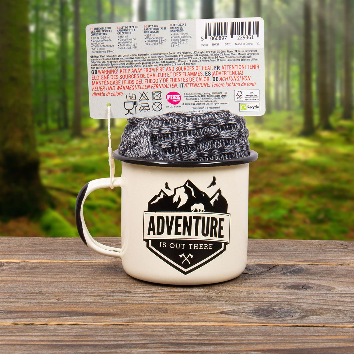 Wayfarer Campfire Enamel Mug and Sock Set UK Size 7-11 Cream