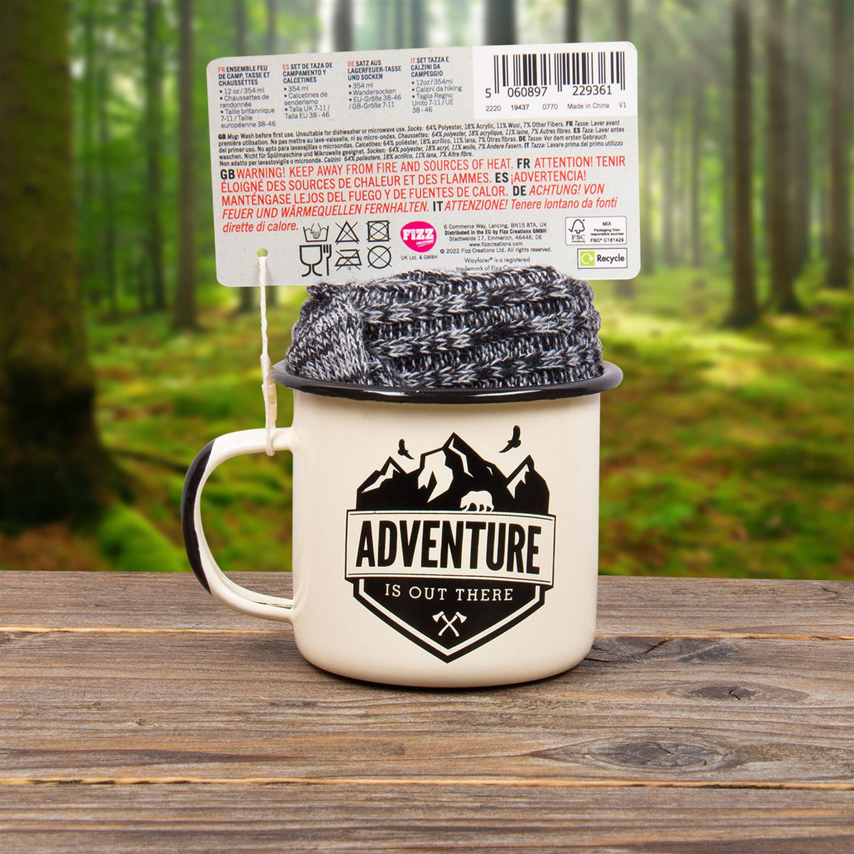 Wayfarer Campfire Enamel Mug and Sock Set UK Size 7-11 Cream