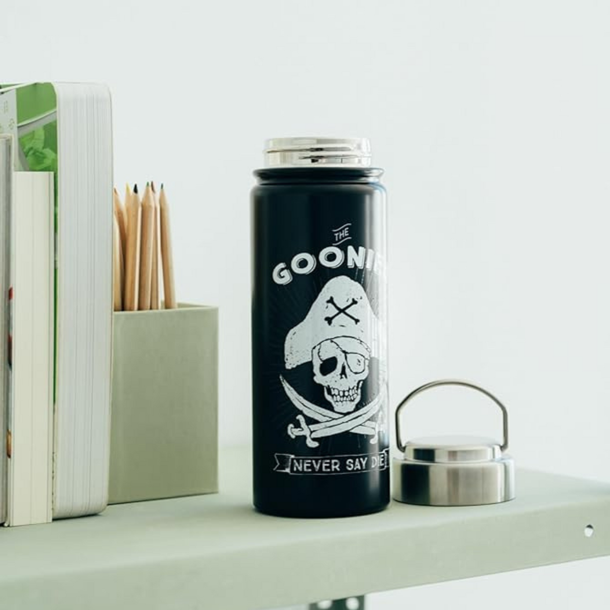 The Goonies Hot and Cold 550ml Bottle Black