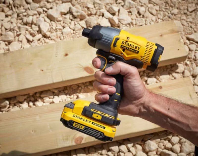 Stanley Fatmax SFMCF800C2K-GB 18V Li-Ion Impact Driver 2 x 1.5ah Batteries + Case