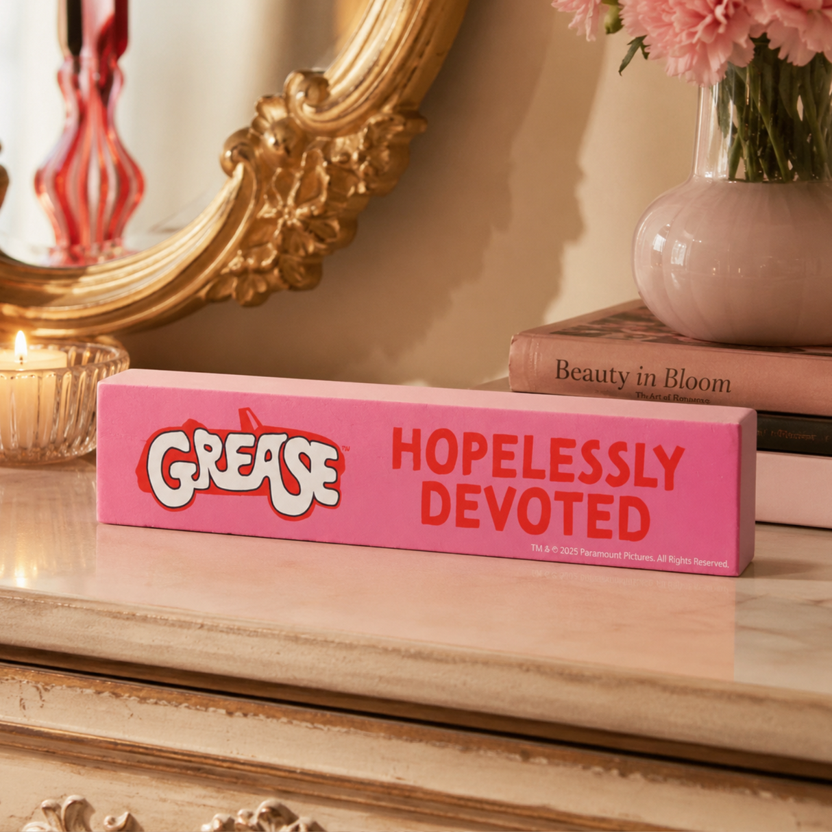 Fandomania Grease 'Hopelessly Devoted' Mantel Plaque Pink