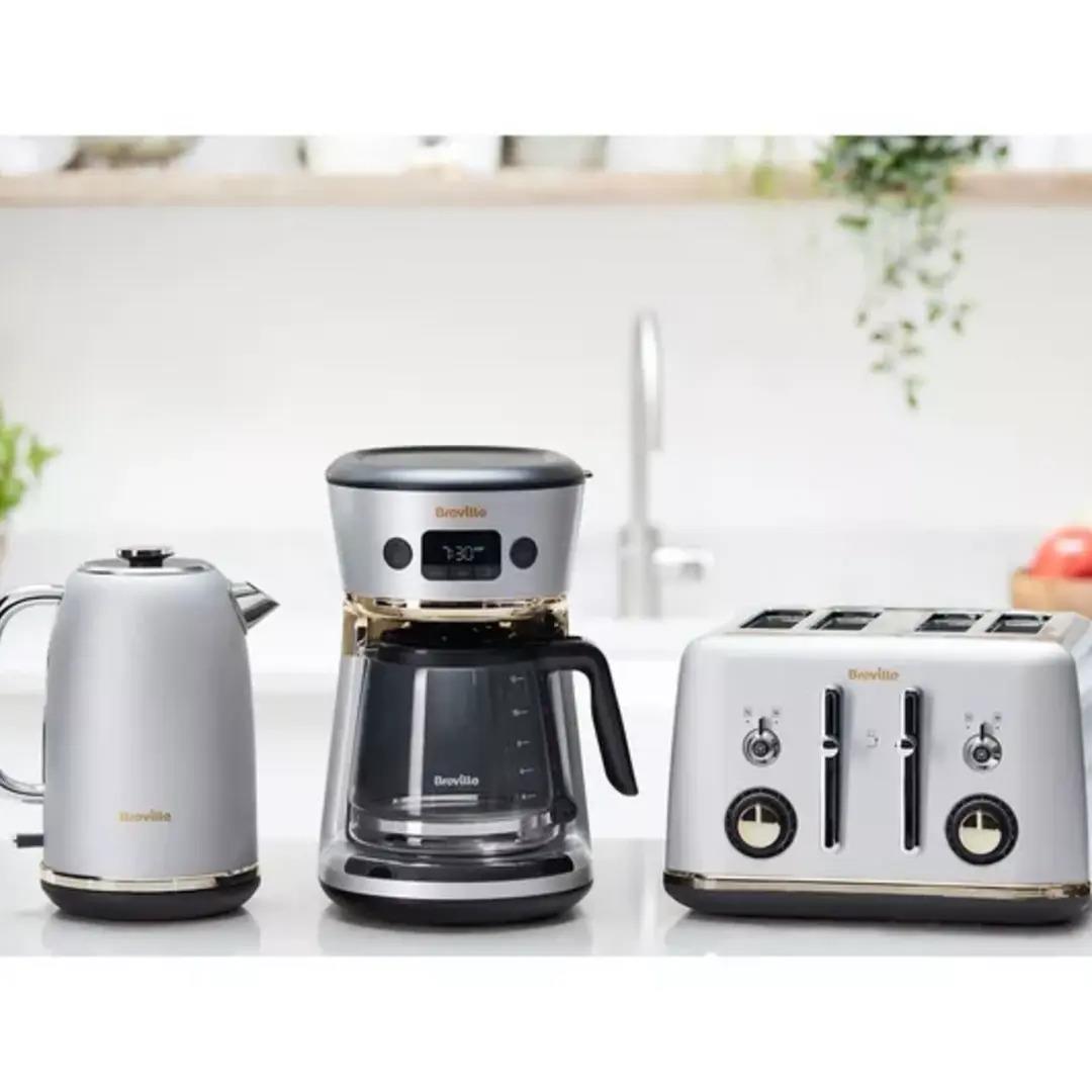 Breville Mostra VKT139 1.7L Jug Kettle 3000W Silver and Gold