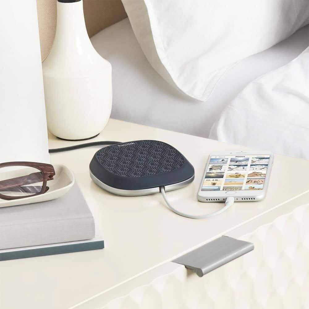 SANDISK iXpand Storage Drive Charging Base - 64 GB