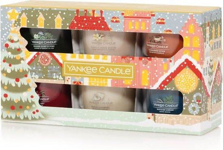 Yankee Candle Christmas gift set with assorted scented candles in festive holiday packaging