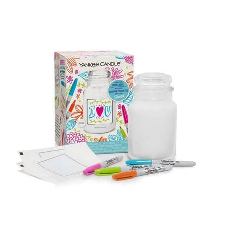 Yankee Candle DIY kit with markers and labels to create a custom Yankee Candle gift