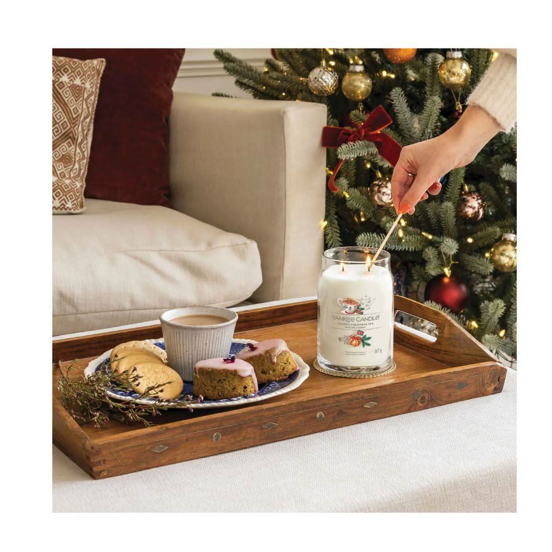 Yankee Candle Signature London Christmas Tea Large Jar 567g