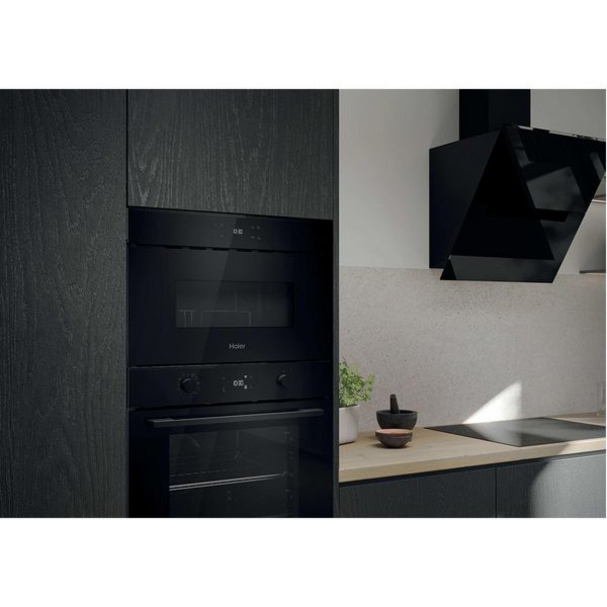 HAIER Series 2 H38SIDBF7XK 24L Built-in Compact Microwave with Grill Black