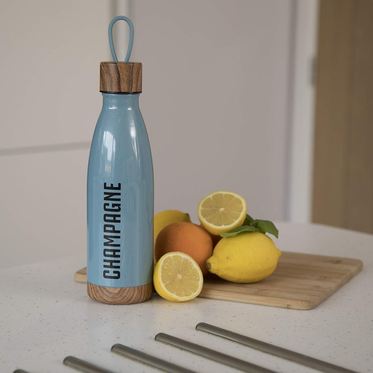 Insulated Stainless Steel 500ml Water Bottle Hot and Cold Blue