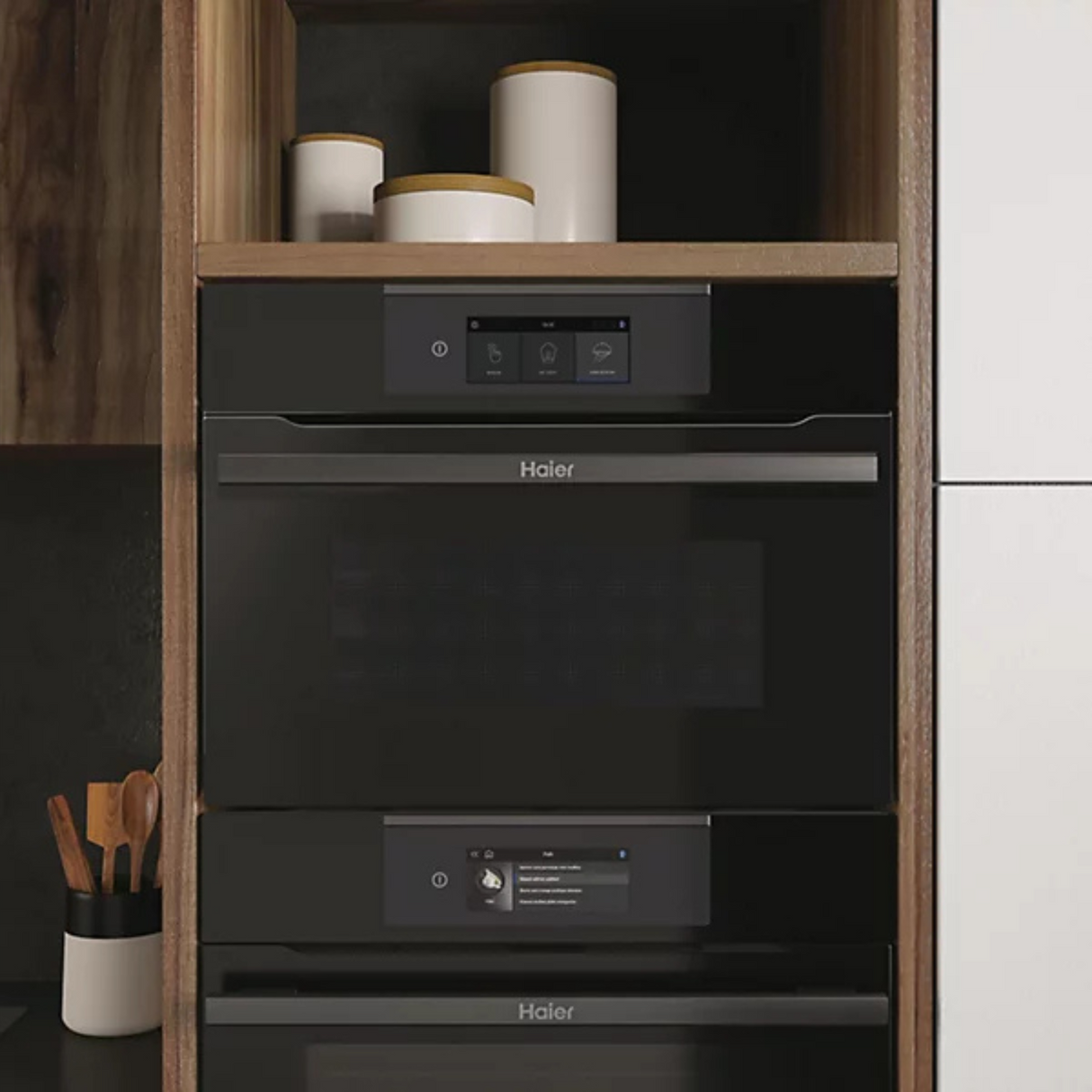 HAIER Series 4 HWO45NB4T0B1 34L Built-in Compact Combi Microwave Black