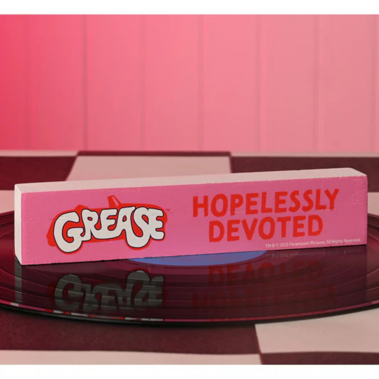 Fandomania Grease 'Hopelessly Devoted' Mantel Plaque Pink