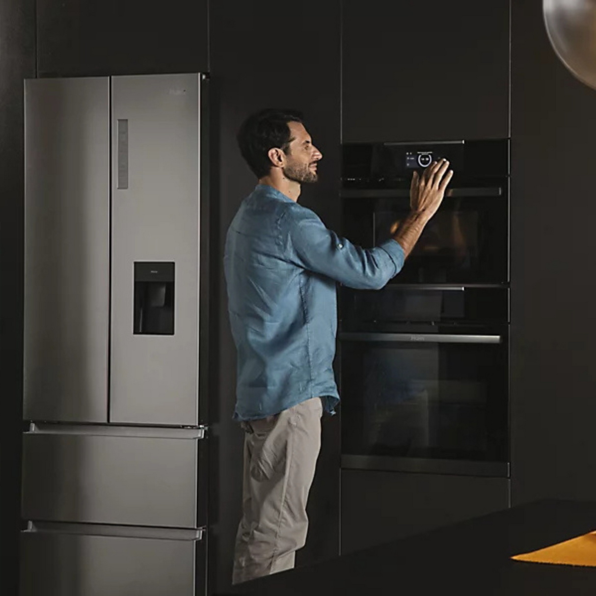 HAIER Series 4 HWO45NB4T0B1 34L Built-in Compact Combi Microwave Black