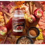 Yankee Candle 1629368E Yankee Candle Crisp Campfire Apples - Large Jar