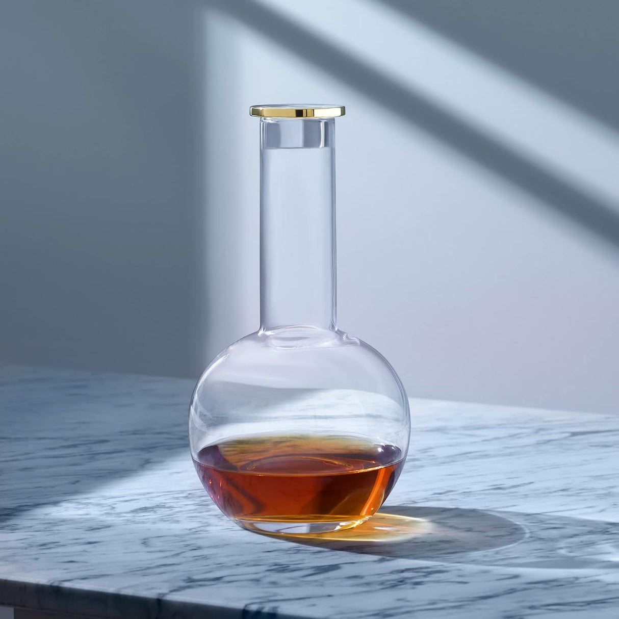 LSA Luca Mouth-Blown Glass Decanter & Stopper 1.5L with Gold Band