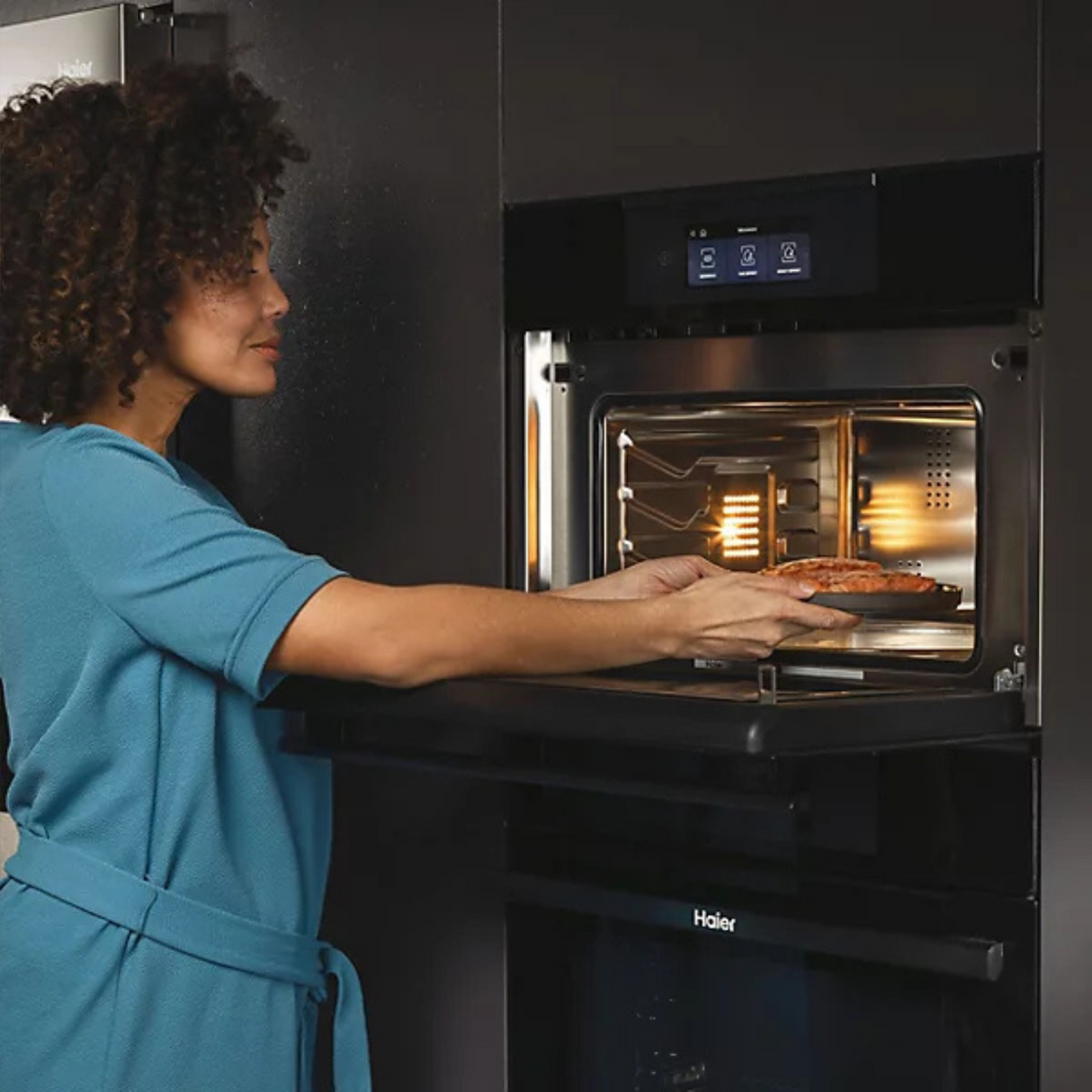 HAIER Series 4 HWO45NB4T0B1 34L Built-in Compact Combi Microwave Black