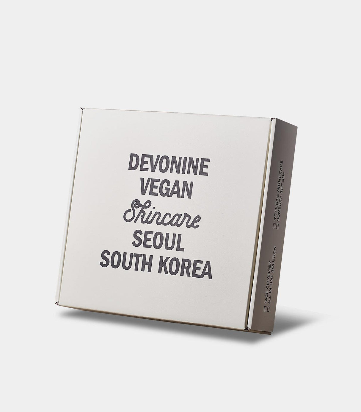 DEVONINE GIFT SET INCLUDING ALL-IN-ONE SOLUTION, FACE CLEANSER & INTENSIVE NIGHTCARE 100ML / 150ML