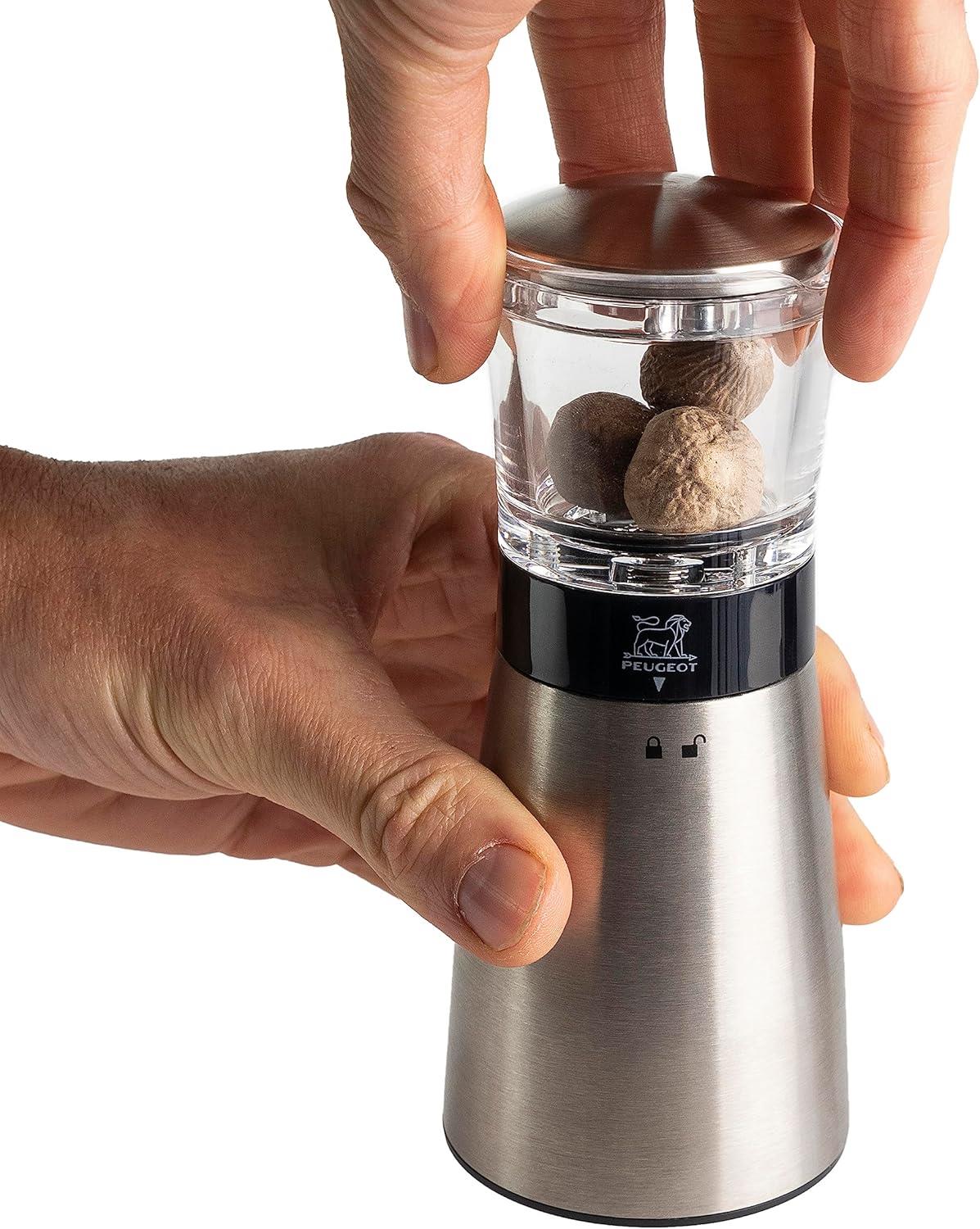 Peugeot Daman Muscade Nutmeg Mill 15cm Silver