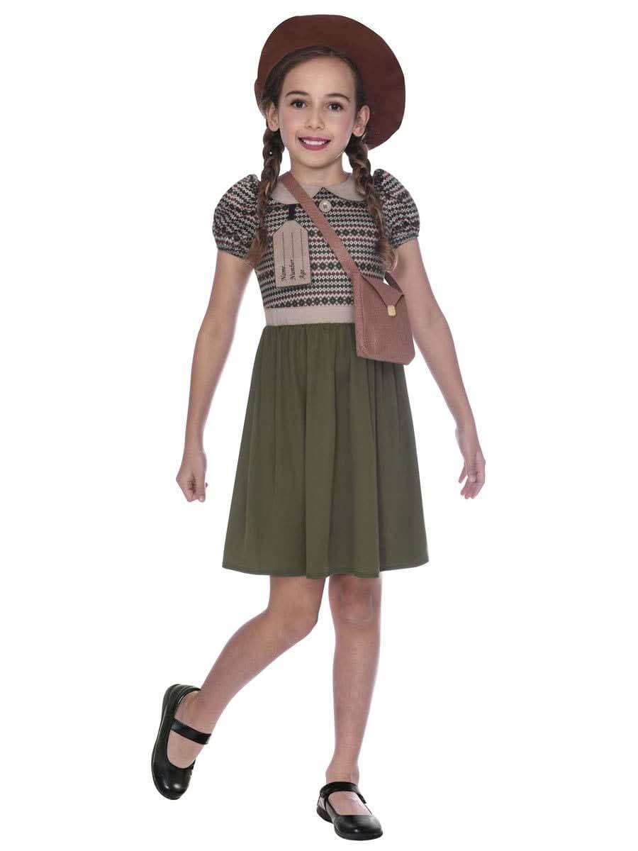 Evacuee girl costume 6-8 years with brown beret, patterned top, green skirt, and crossbody bag