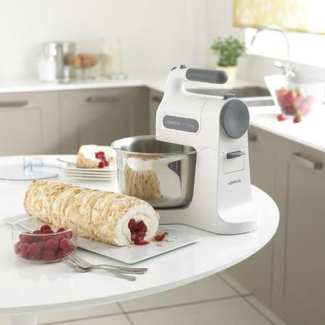 Kenwood HM680 Kenwood Chefette Hand Mixer With Bowl - White