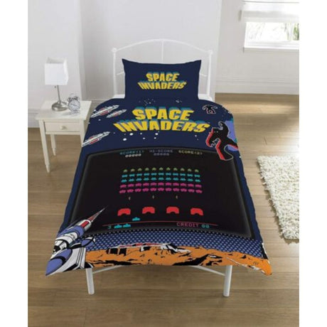 Space Invaders bedding set featuring colorful graphics and retro game design for a playful bedroom decor